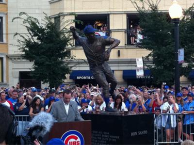 Ron Santo statue at Wrigley Field